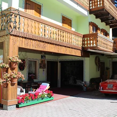 Guest house Garni Al Barance