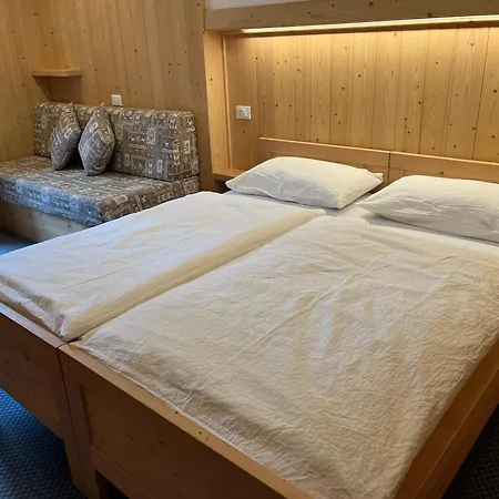 Garni Al Barance Guest house *